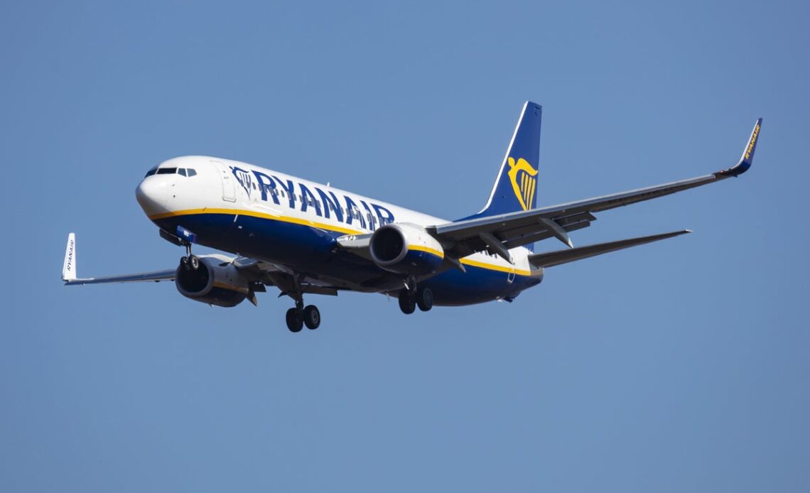 Ryanair plane has near-miss with light aircraft over Mallorca