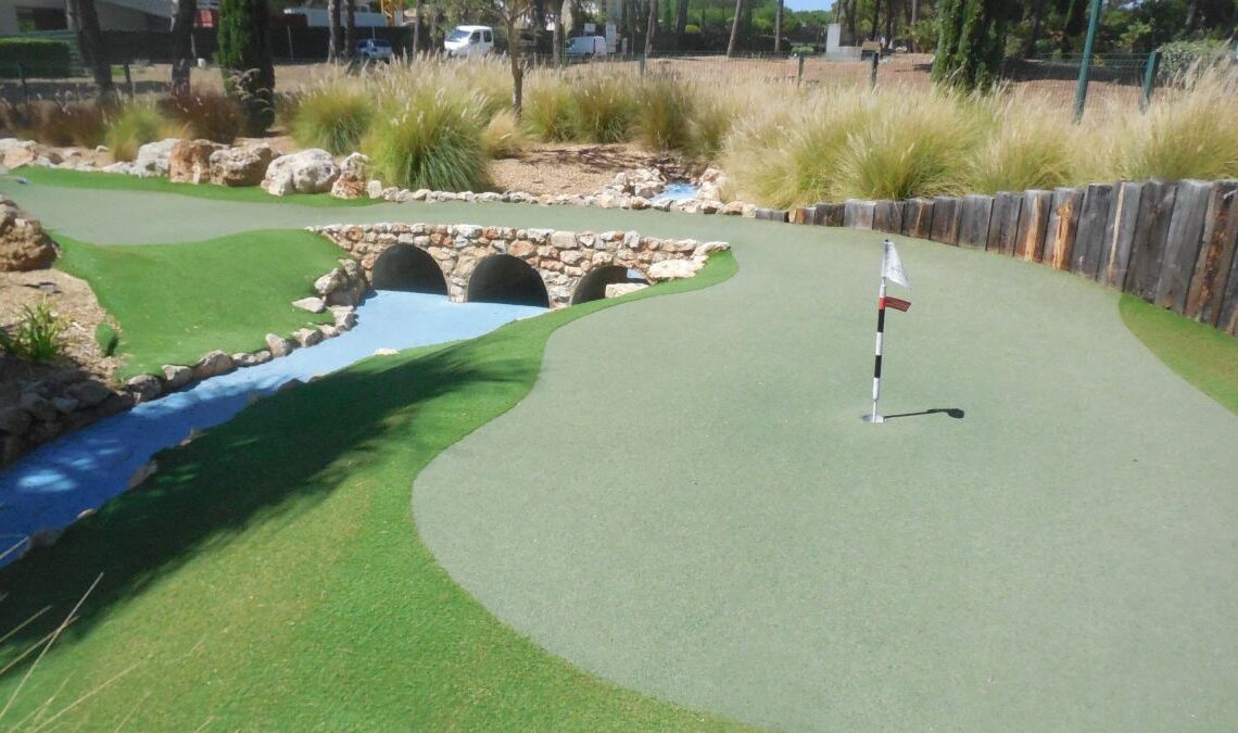 Why The Mini Golf At Quinta Do Lago Is So Captivating