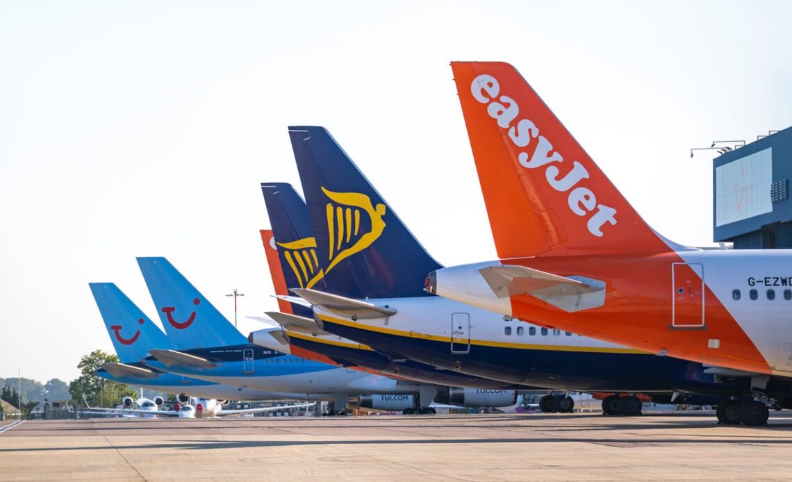 Flights suspended at Luton Airport as high temperatures cause runway defect