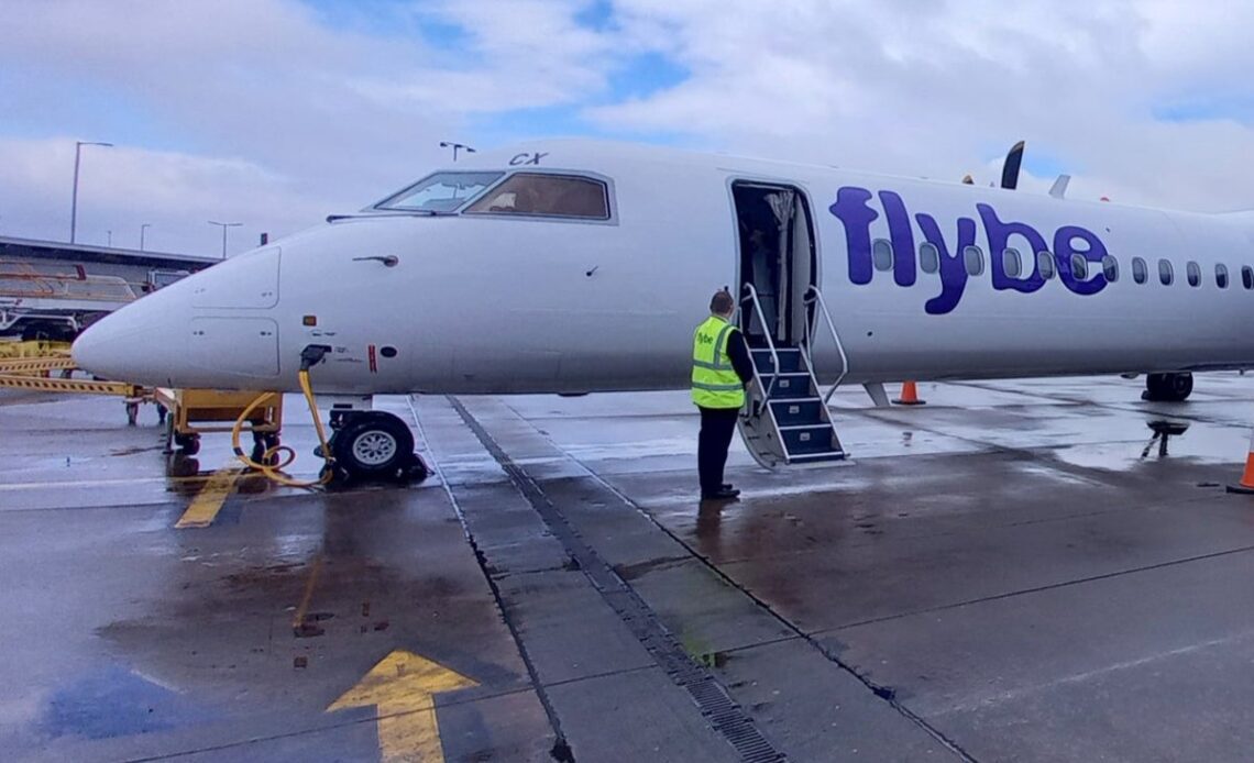 Flybe cuts hundreds of summer flights, blaming aircraft delays