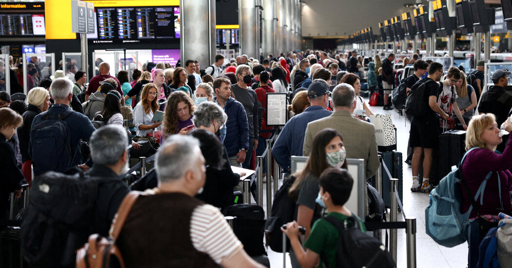 London’s Heathrow Airport Says It Will Limit Passengers