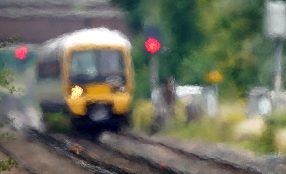 Network Rail launches review of UK rail’s ability to cope in high temperatures after heatwave causes train chaos