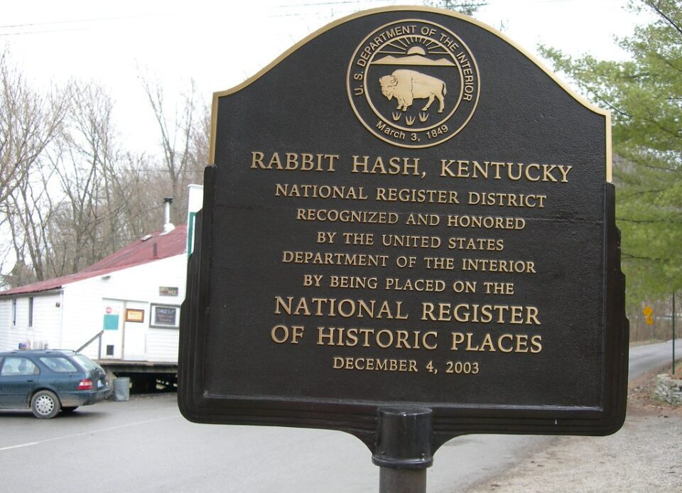Rabbit Hash sign