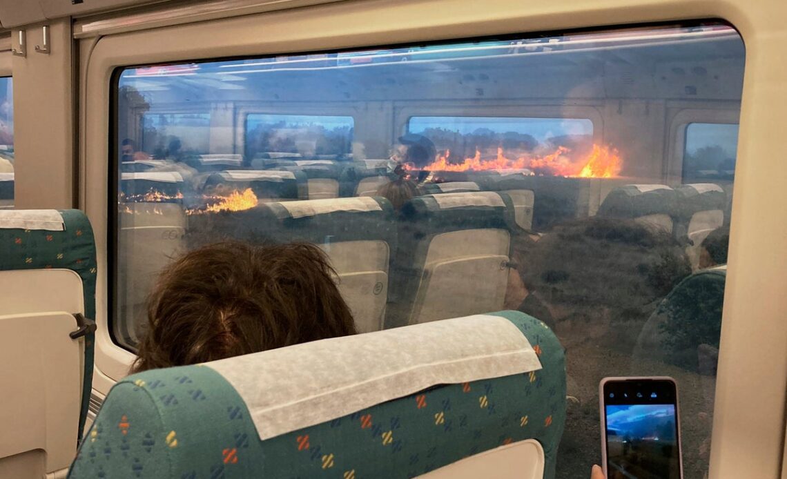 Spanish train passengers shocked as train stops in dramatic wildfires