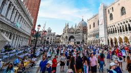 Venice reveals details of its €10 tourist entry fee