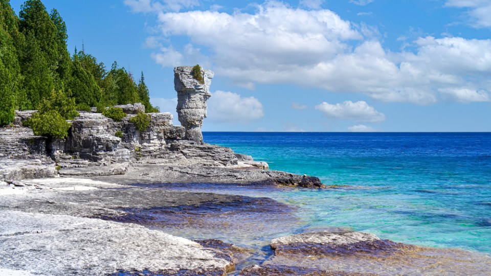 Scenic Fathom Five National Marine Park and famous Flowerpot Island accessible by tourist bot from Tobermory.