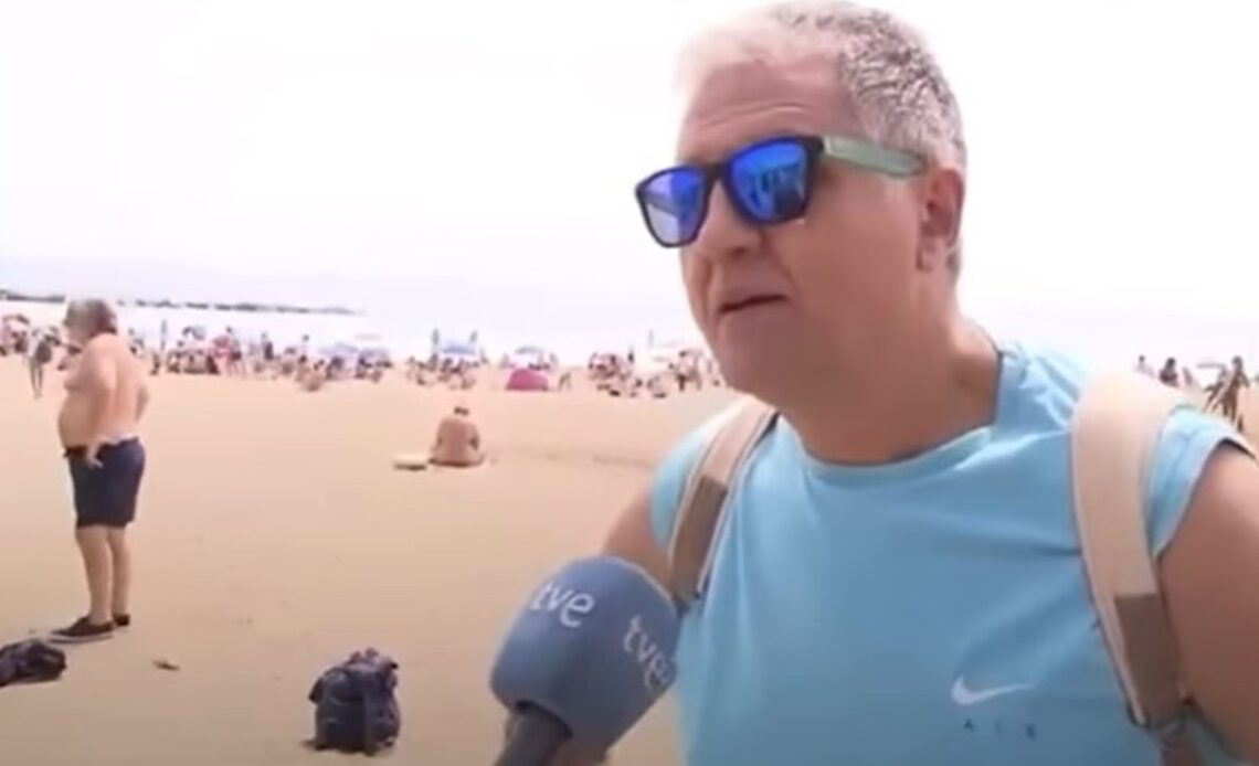 Barcelona beach thief caught after stealing bag live on TV