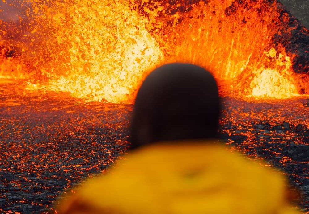 Best Way To Visit The Erupting Volcano In Fagradalsfjall, Iceland