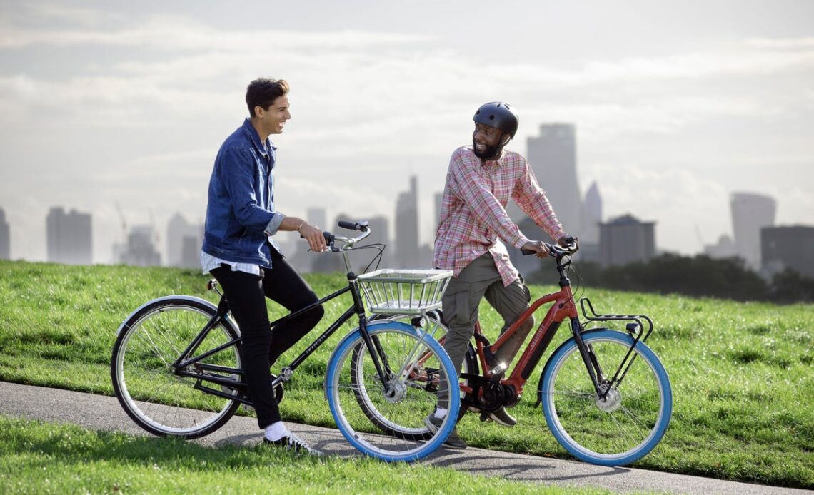 Bicycle company offers Londoners free bikes on tube strike days