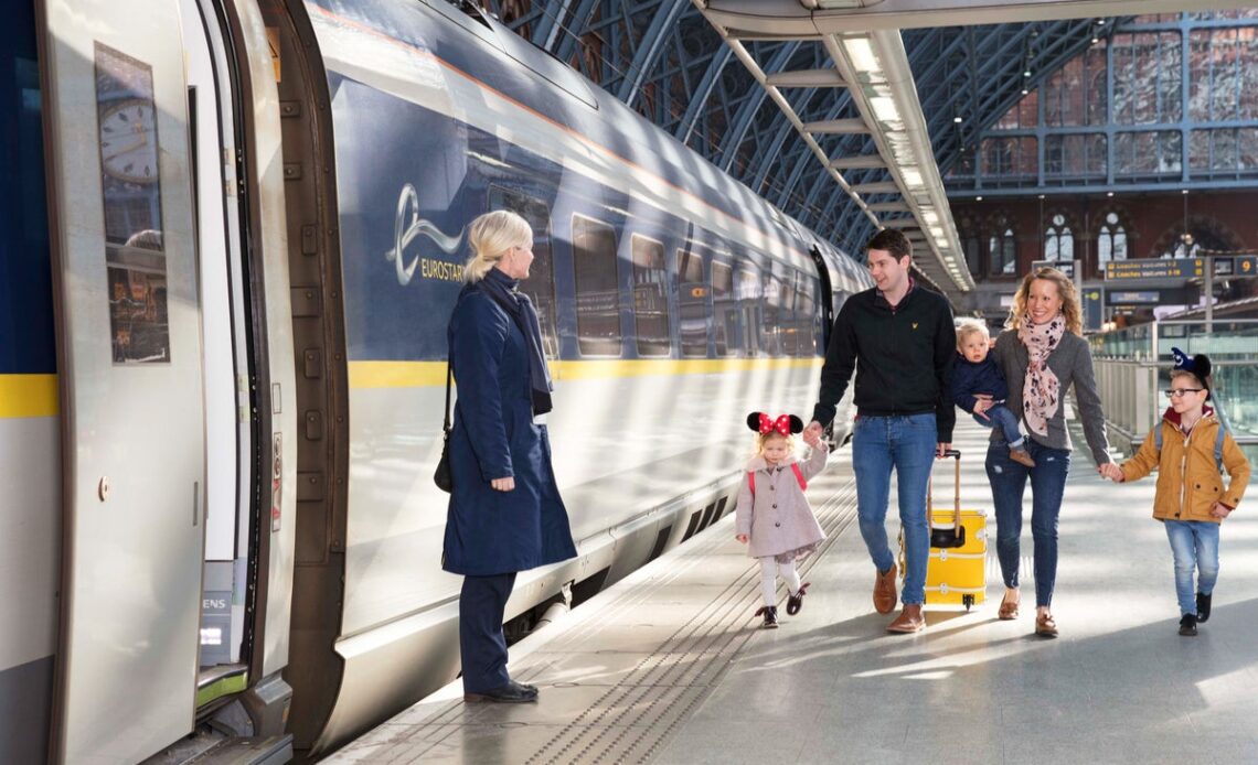 Mickey minus: Eurostar to axe direct trains to Disneyland Paris, partly blaming Brexit