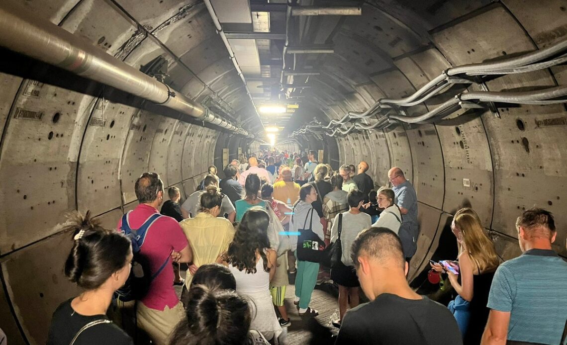 Passengers stuck for hours inside Eurotunnel