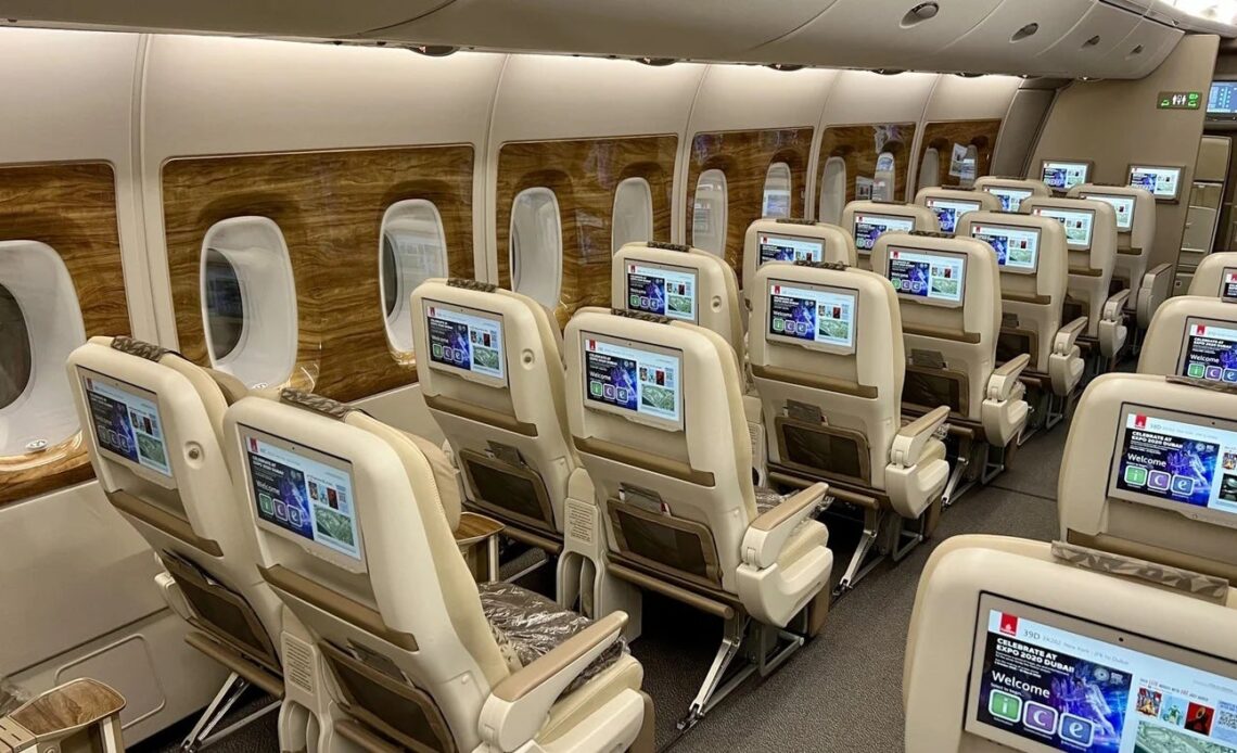 Ways to earn bonus Emirates Skywards miles this summer