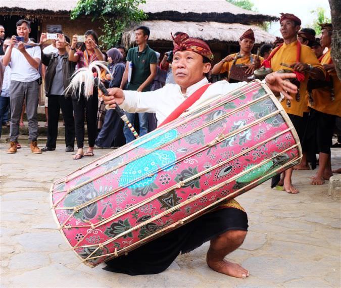 Tradition and Beaches Blend in Lombok, Indonesia 8