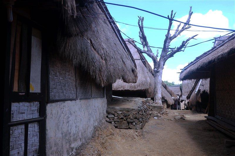 Tradition and Beaches Blend in Lombok, Indonesia 10