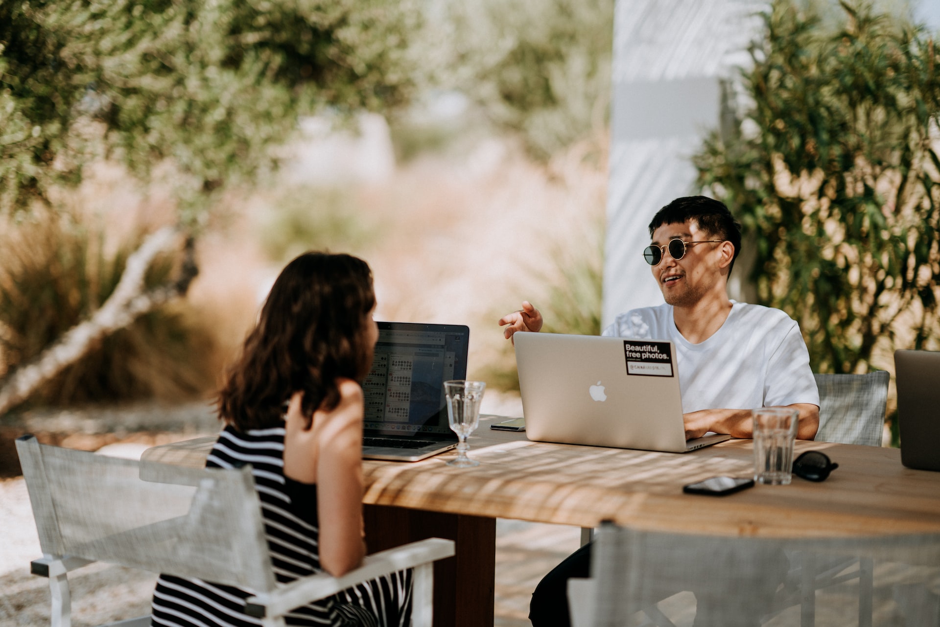 Outdoor work session (photo: Unsplash)