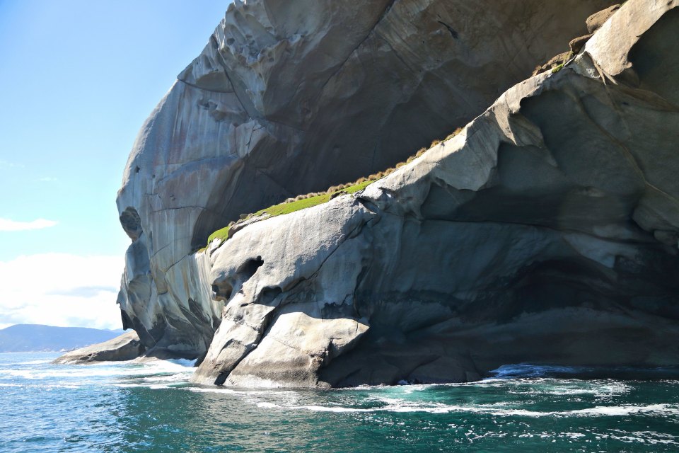 Cleft Island (Skull Rock)