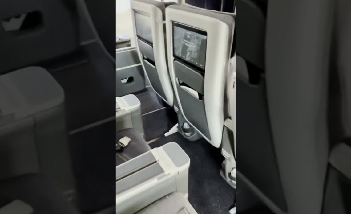 Finnair’s gorgeous PREMIUM ECONOMY class on the airbus A330 #shorts