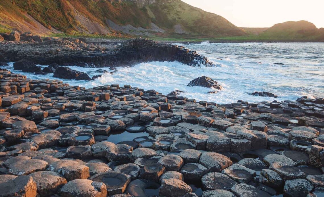 How to visit the Giants Causeway location