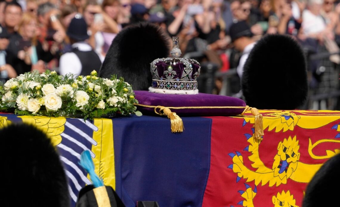 How to get to the best viewing spots for the Queen’s funeral procession