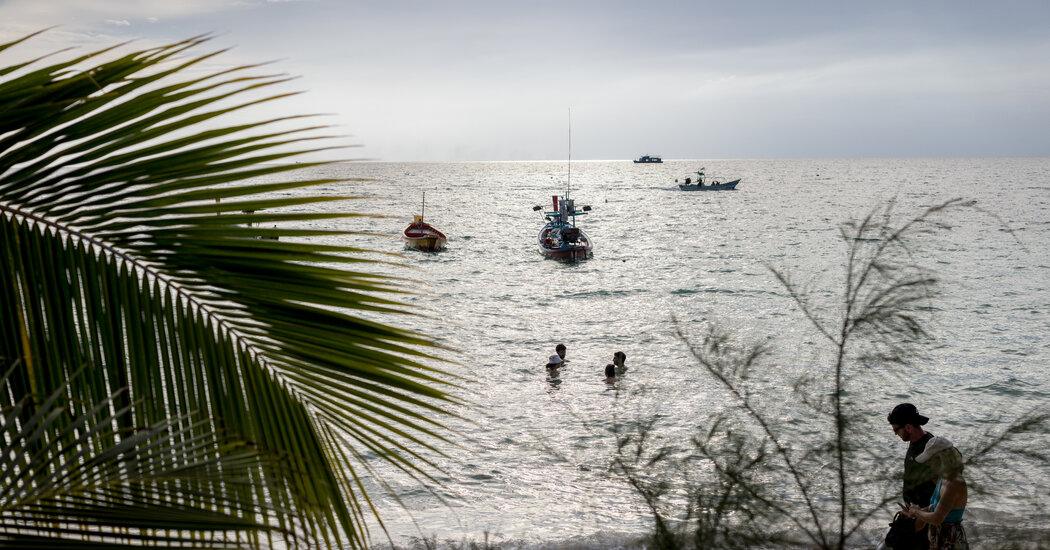 On Thailand’s Islands, Can Tourism and the Environment Coexist?