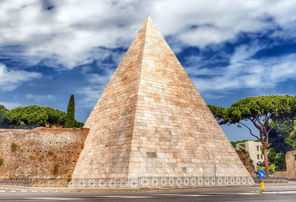 Scenic view of the Pyramid of Cestius, iconic landmark in Testaccio district in Rome, Italy