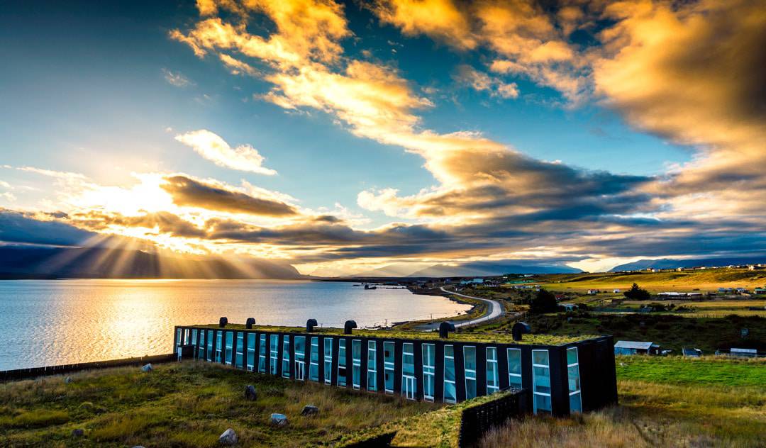 Remota Lodge Puerto Natales Feature