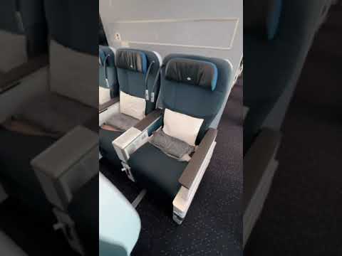 We got a first look at KLM’s new premium economy seat #shorts