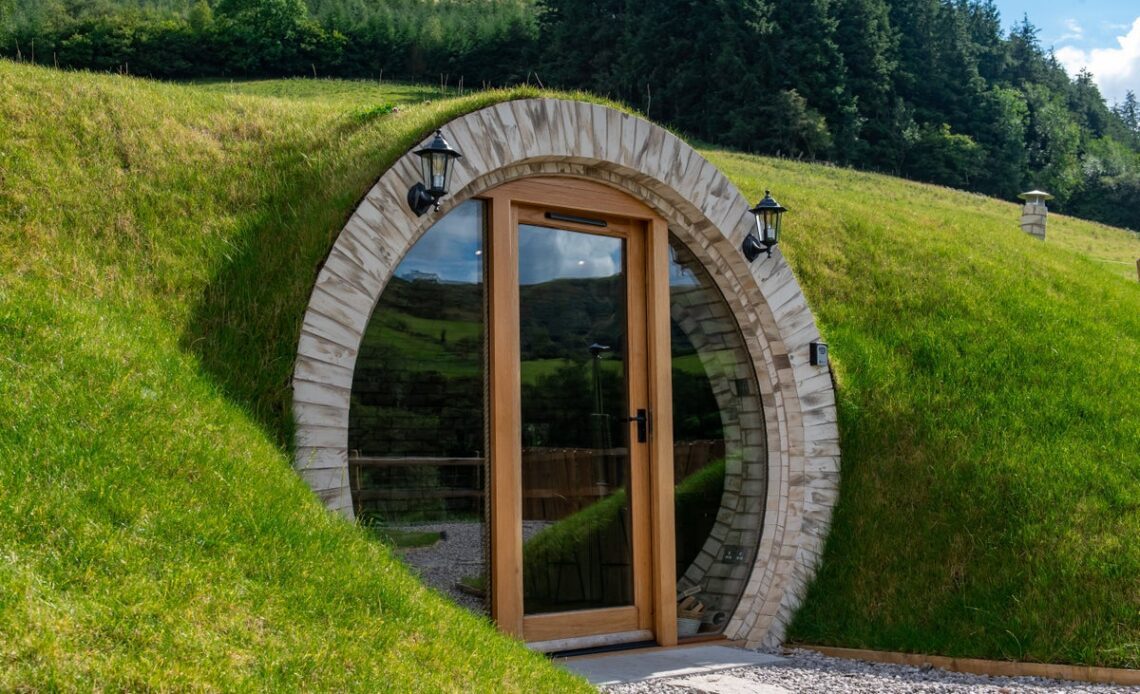 ‘Hobbit huts’ in Wales top list of the best holiday lets in UK and Ireland