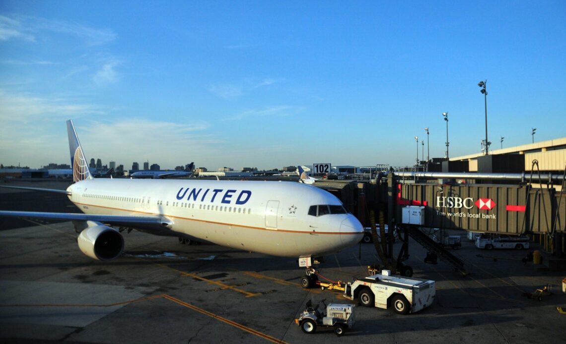 ‘Please make it at least edible’: United Airlines passengers slam inflight meals