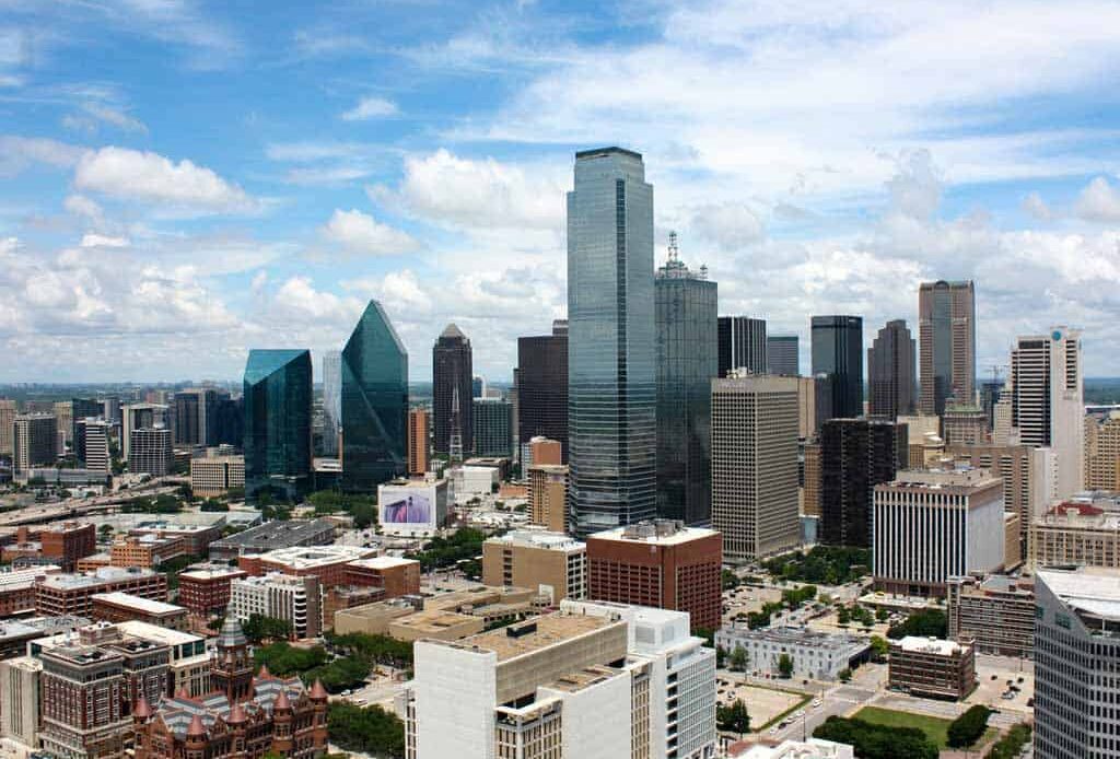 Things To Do In Dallas Downtown Buildings