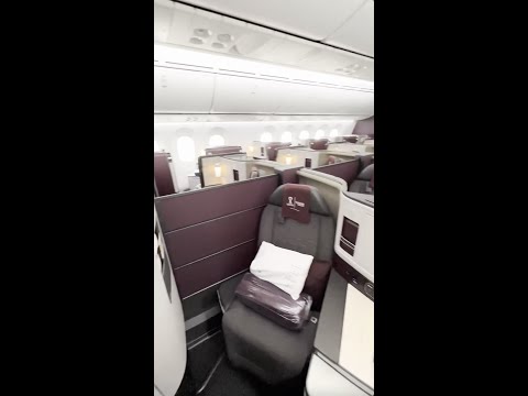 Qatar Airways BUSINESS CLASS CABIN comparison! Which would you rather fly on? #shorts