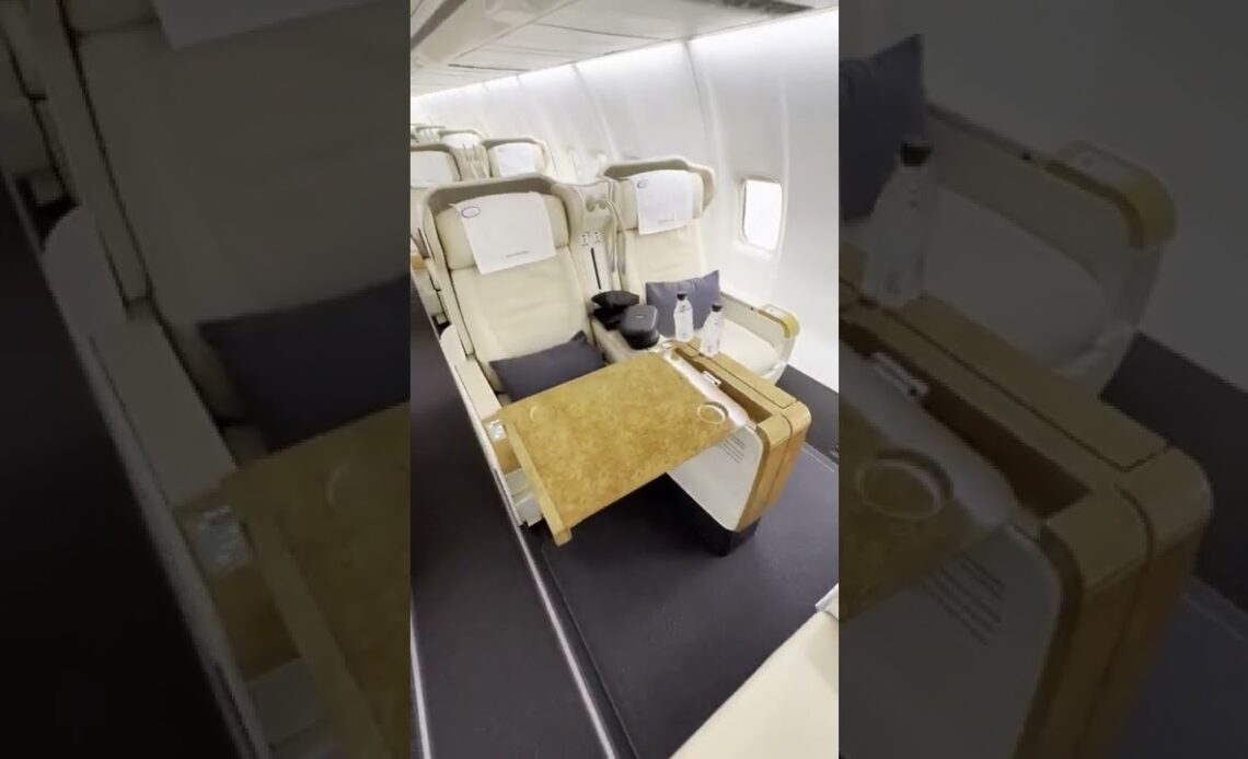 Would you pay $160,000 for a seat on this Boeing 757? #shorts