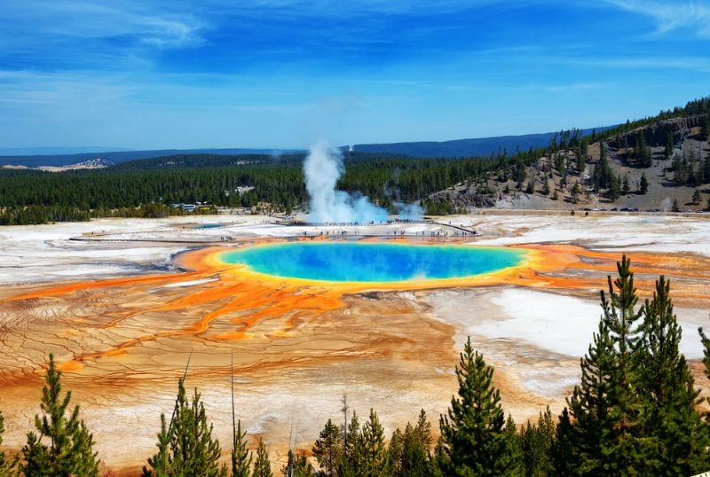 Geysers Yellowstone National Park