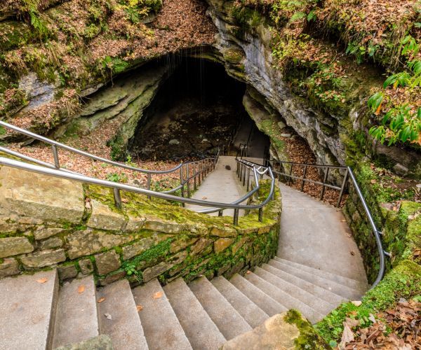 Mammoth cave entrance