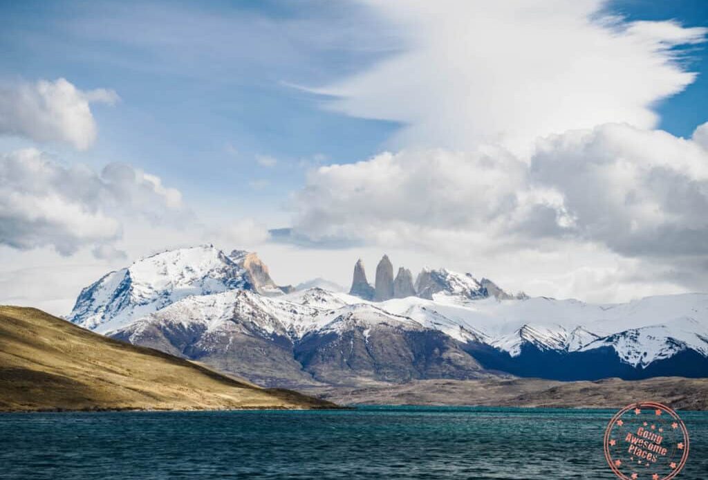 reasons why you shouldn't do the w trek in torres del paine include views like this at laguna azul