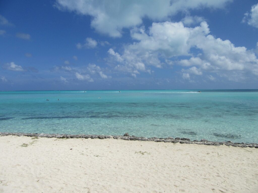 best beaches of tahiti white sand and ocean on matira beach