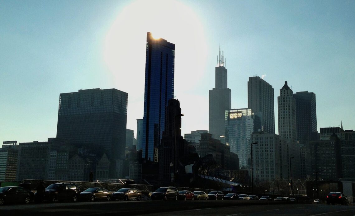 Chicago skyline The Ultimate Chicago Travel Guide - Top Attractions & Recommendations