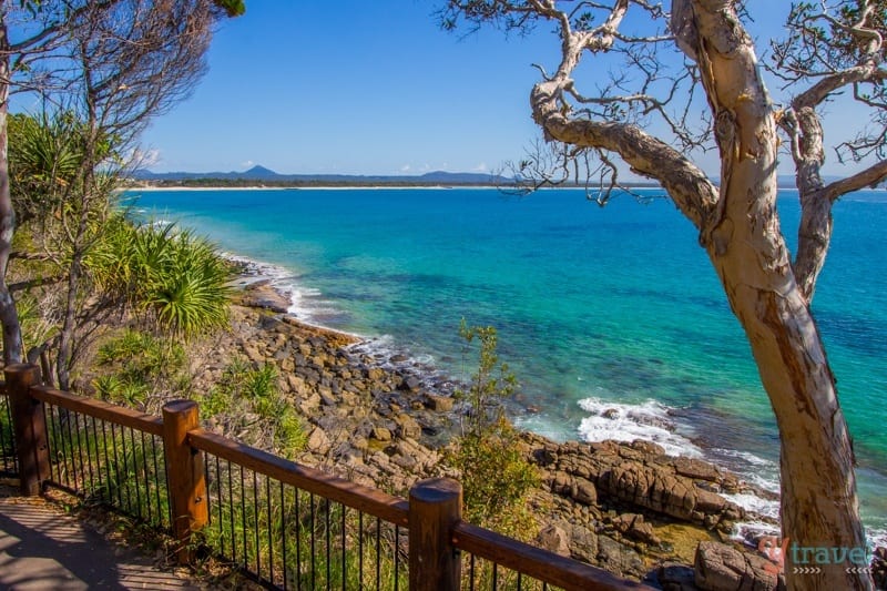 coastal path in the noosa national park