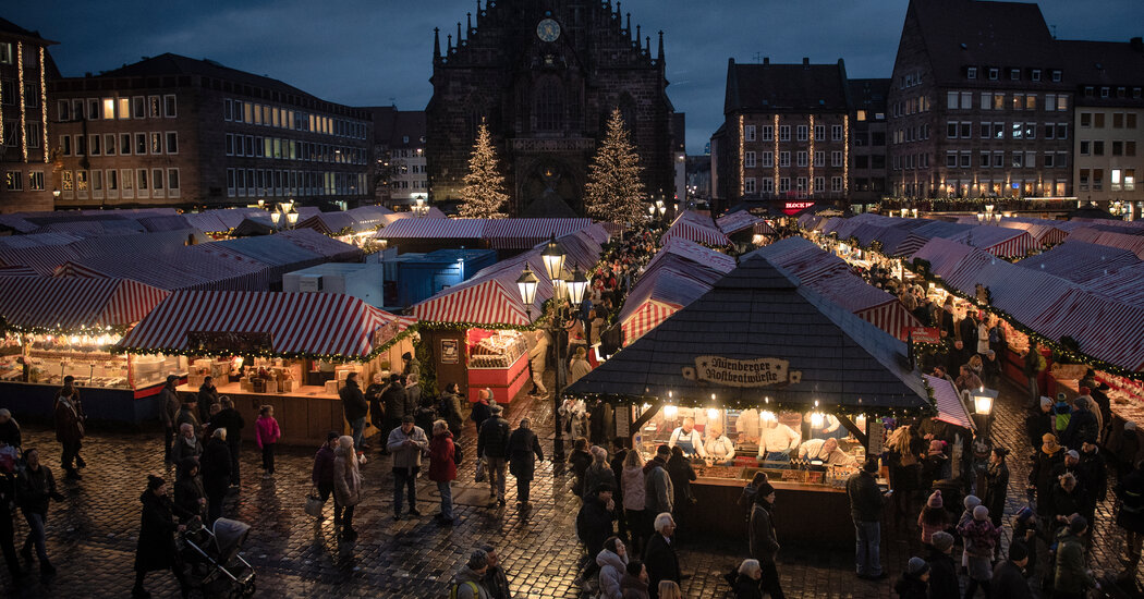 At German Christmas Markets, Smiles Shine Bright but Budgets Are Tight