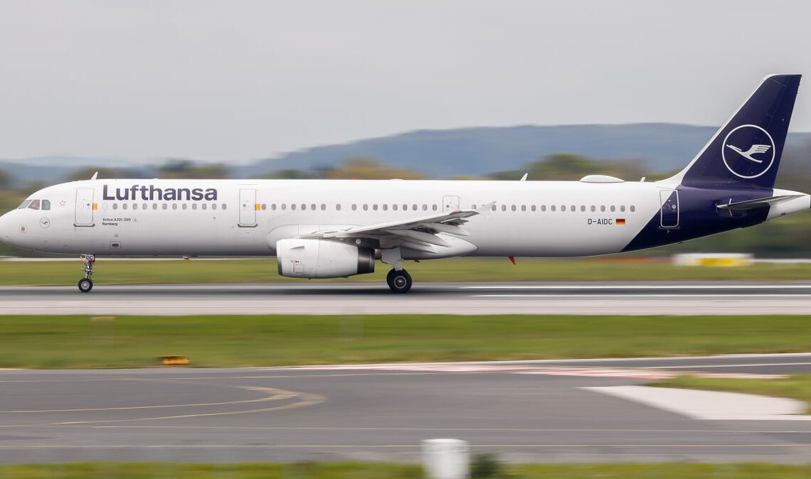 Lufthansa pays out $2.7m settlement after banning Jewish passengers from flight