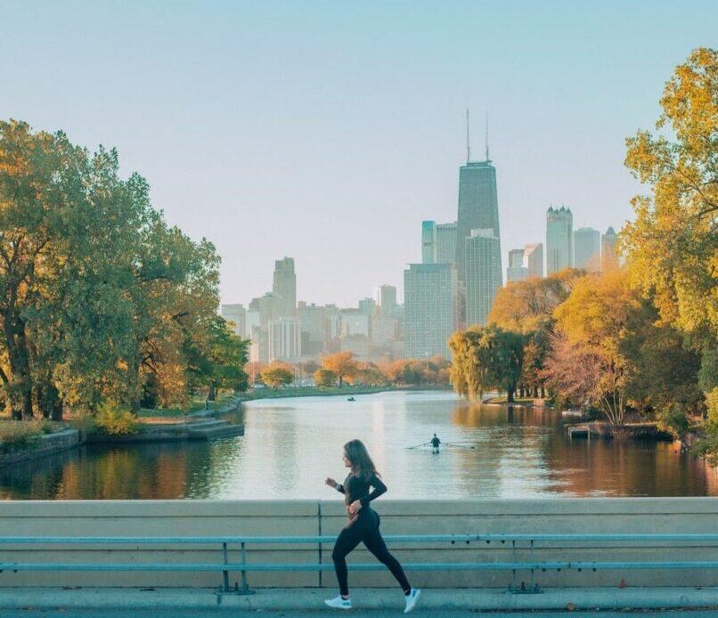 Where to Stay in Chicago (According to a Local!)