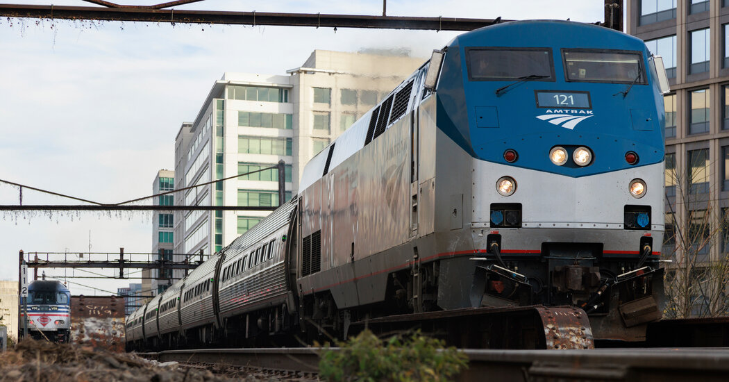 ‘Train Ride From Hell’: 17-Hour Amtrak Trip Becomes 37-Hour Ordeal