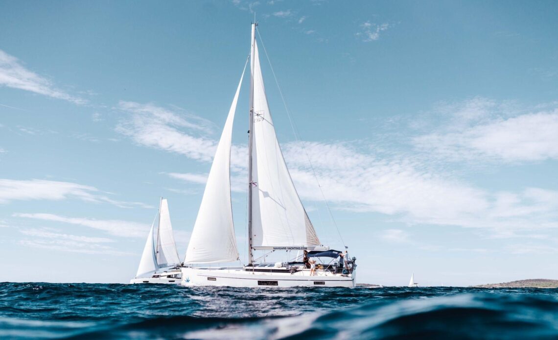 10 Reasons to go on a Sailing Vacation