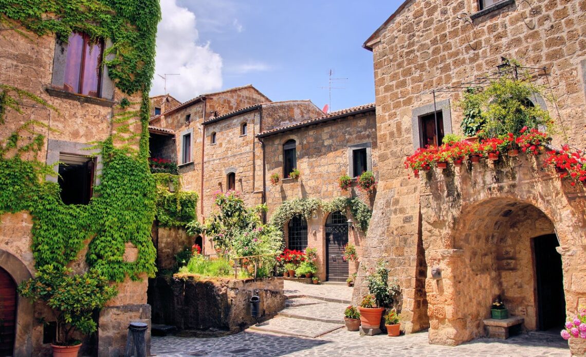 Italy’s 1 euro houses: who can buy one and how does it work?