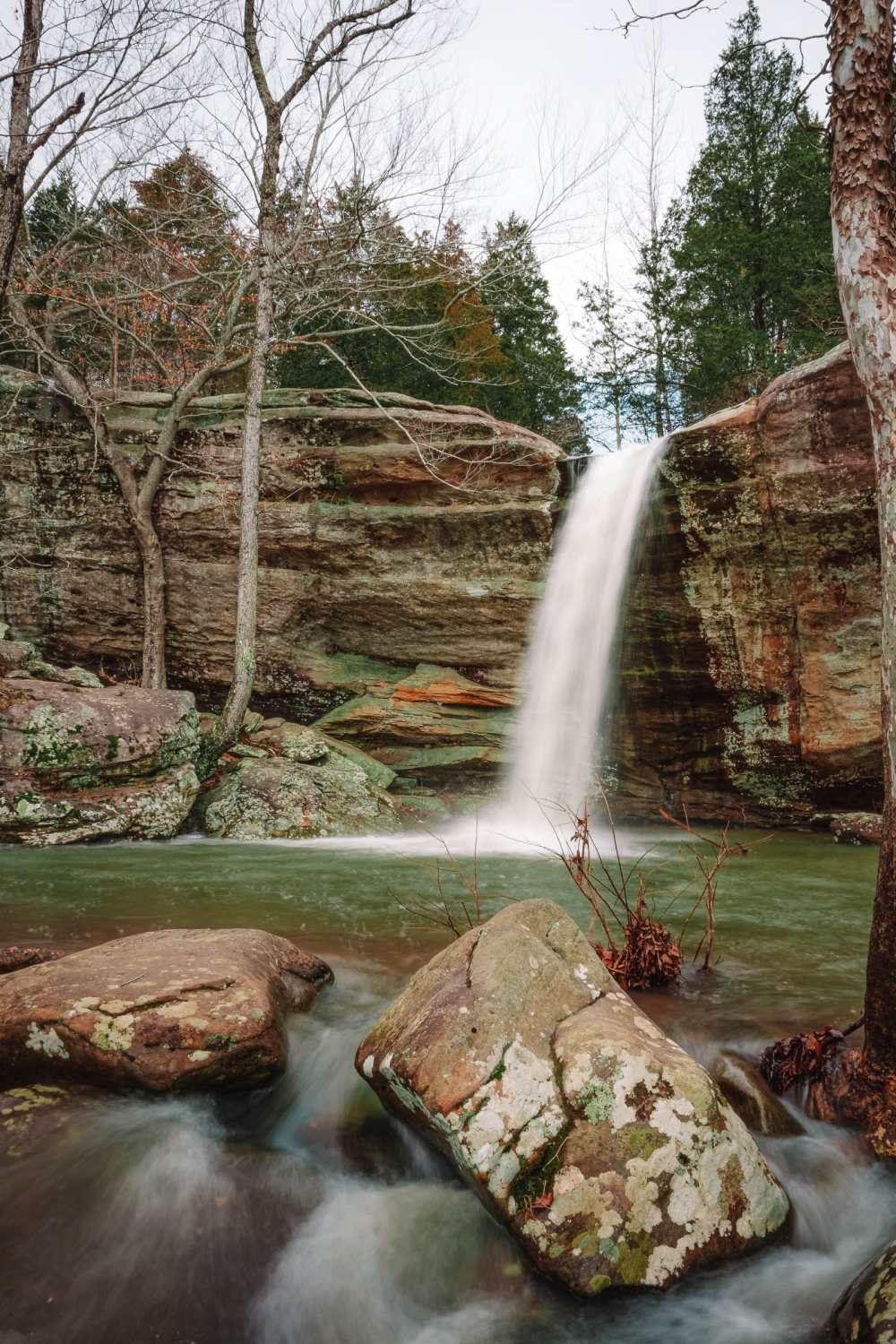 Best Places in Illinois To Visit Waterfall