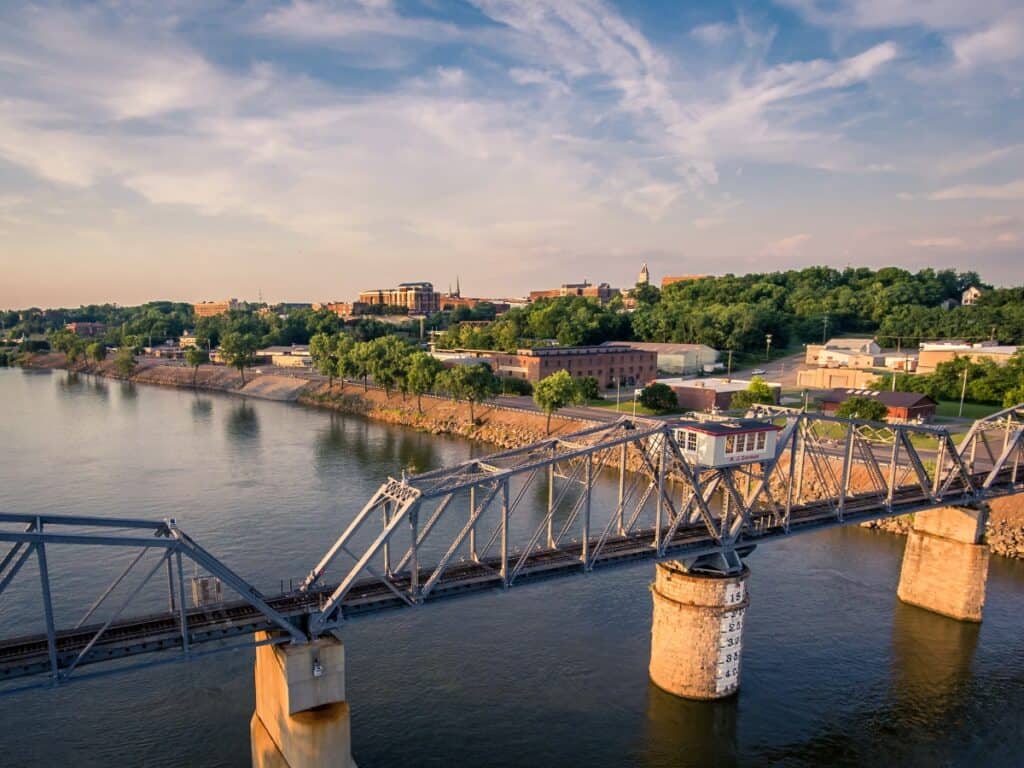 Weekend Trips Nashville to Clarksville Bridge looking toward downtown