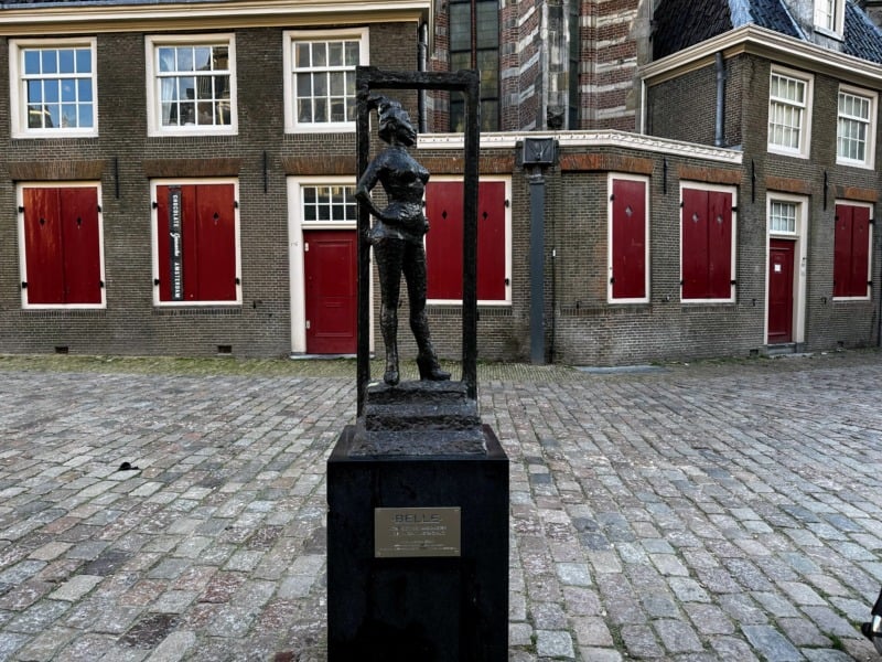 Belle Statue Amsterdam to Respect Sex Workers