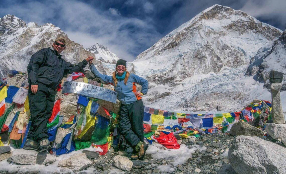 about dave and deb at everest base camp trek