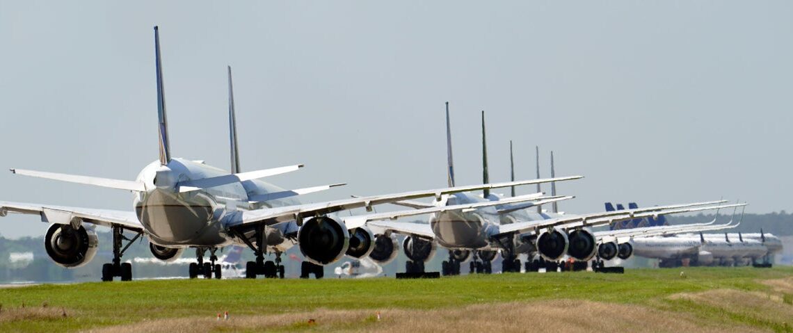 United Airlines flight makes emergency landing in Houston