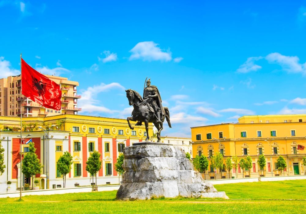 A must-visit place while in Tregu Cam is the monument of Skanderbeg Square in Tirana.
